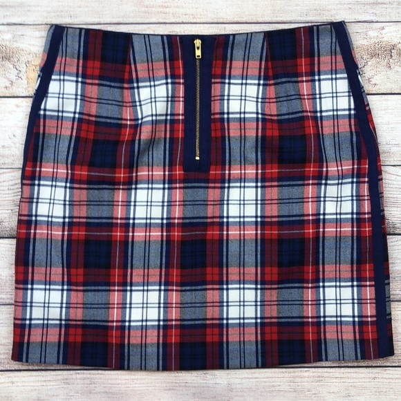 Vineyard Vines Winter Wool Plaid Skirt | Size 2 - Picture 4 of 12
